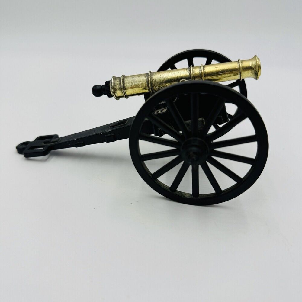 GT Italy Diecast Cast Metal Cannon Article 374Vintage 3x6in Military Miniature